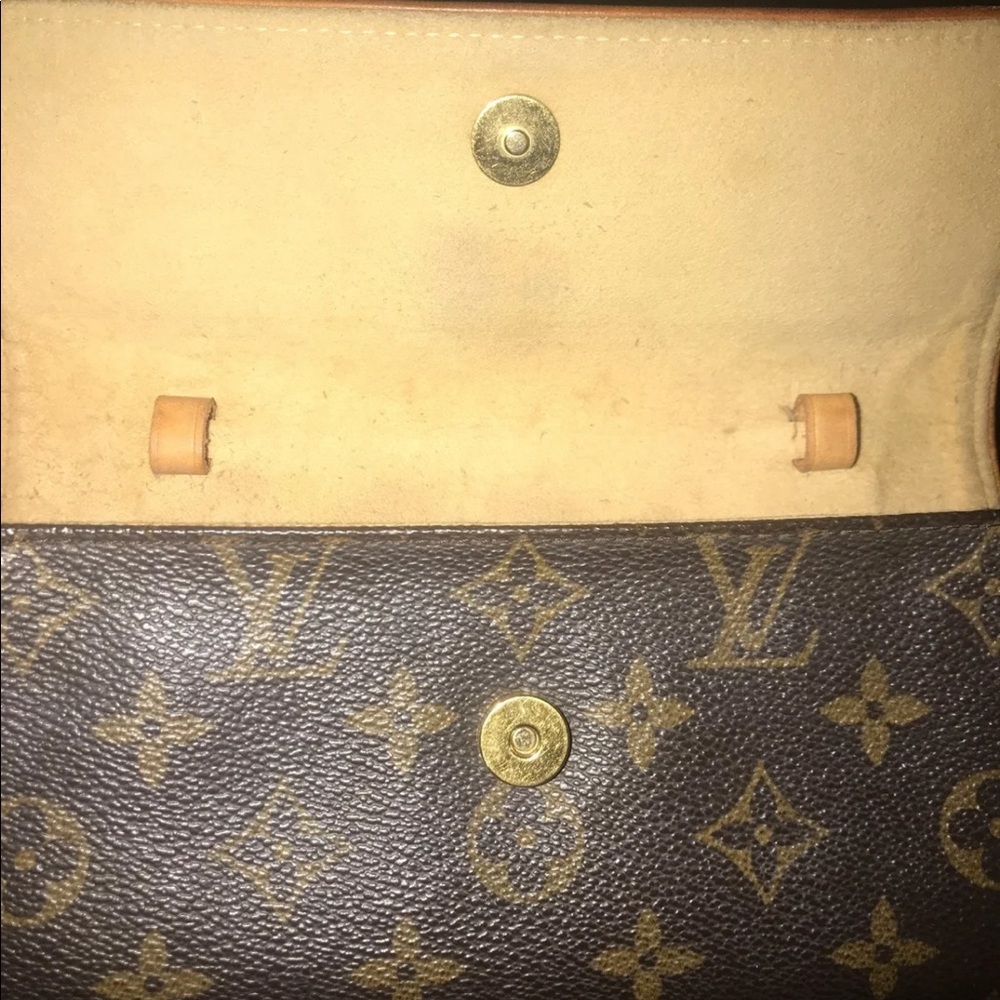 SOLD Authentic Louis Vuitton Twin Pochette PM - Picture 6 of 8
